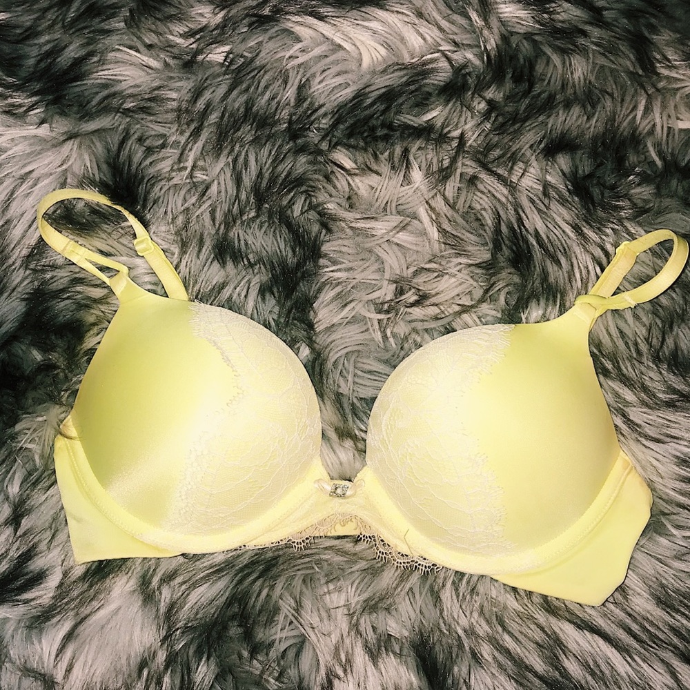 VS bombshell bra